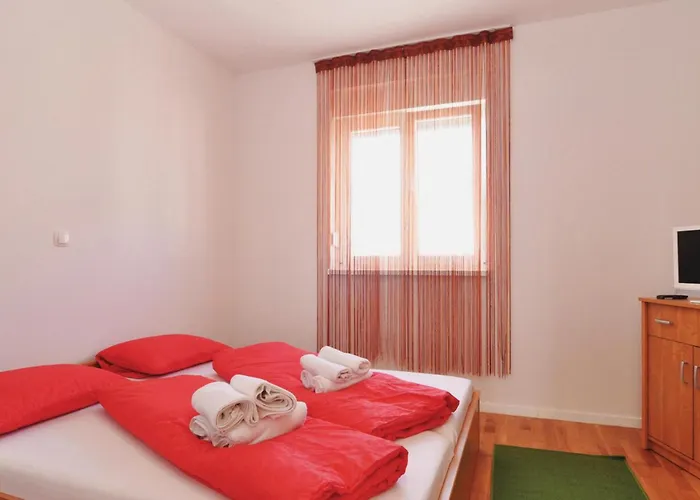 In With Swimming Pool Апартаменты